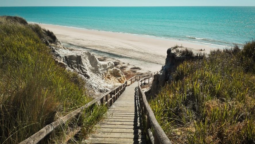 Playas vírgenes de Huelva: naturaleza salvaje junto al Atlántico